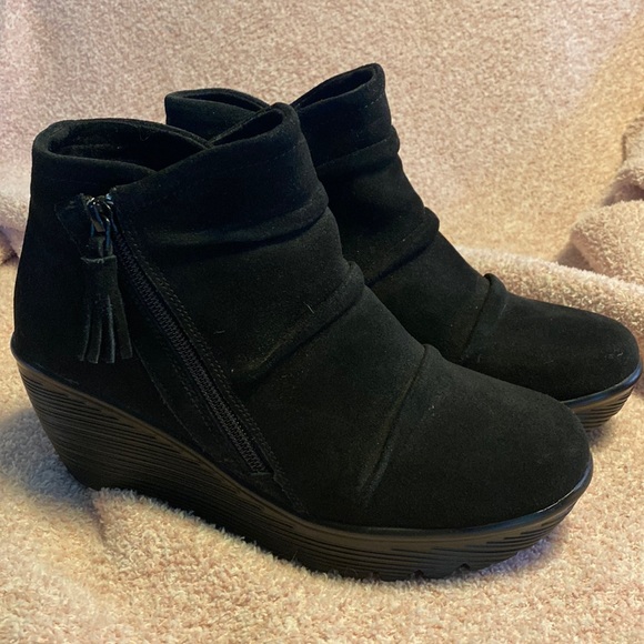 Skechers Shoes Skechers Black Suede Parallel Wedge Ankle Booties Triple Threat Poshmark